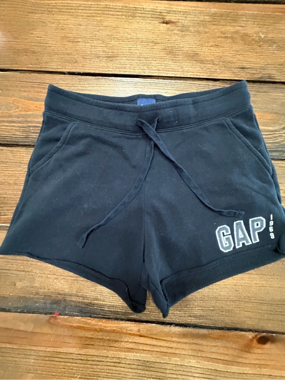 GAP Black Women's Drawstring Logo Shorts